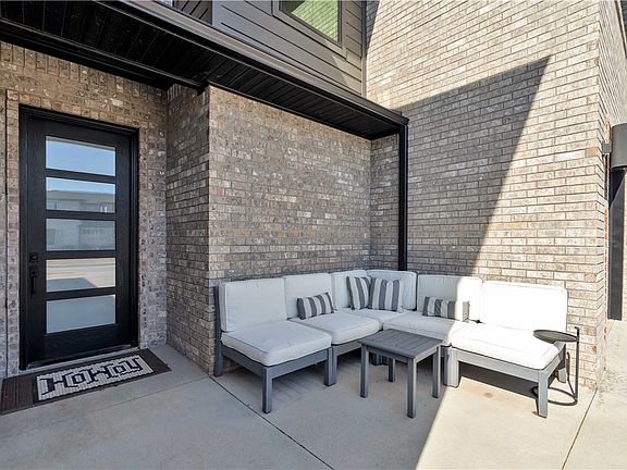 3rd image of 4206 S 87th Pl