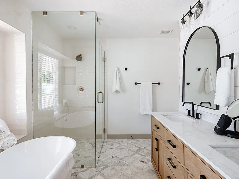 5519 E Kings Ave — Photo 41