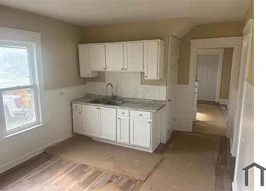 6639 Ovington Ave — Photo 7