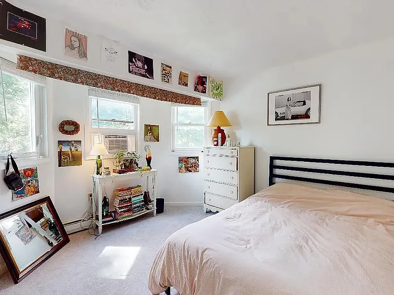 21 Hyde St #4 — Photo 1