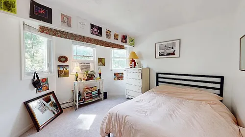 21 Hyde St Photo 1