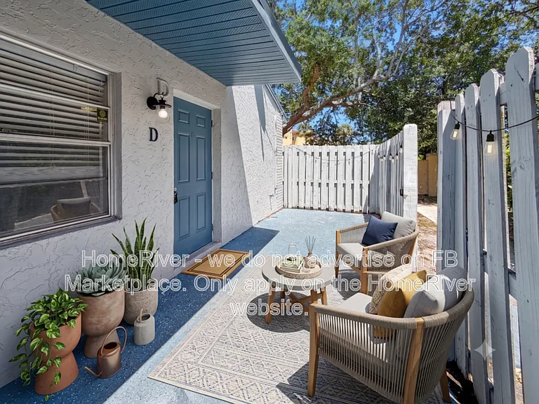 2015 Oleander Blvd #D — Photo 10