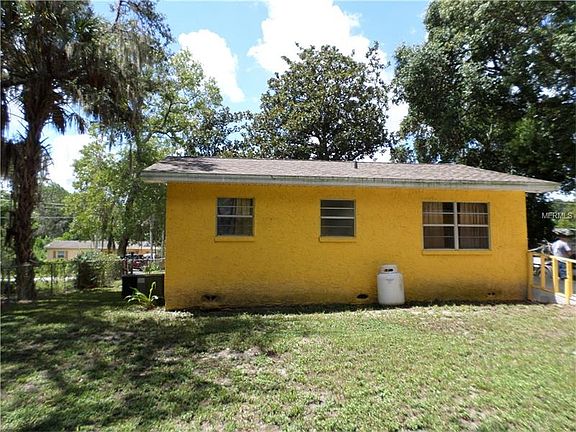5th image of 3204 Gloria Ave