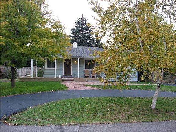 3rd image of 1951 Glen Dale Dr