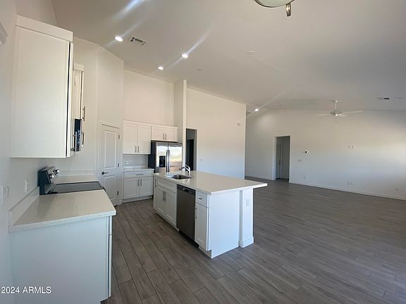 5th image of 12648 W LOMA VISTA Drive