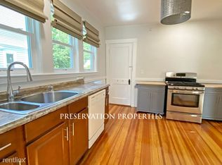 10 Playstead Rd #1, Newton, MA 02458