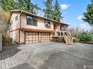 8844 SE 37th Street, Mercer Island, WA