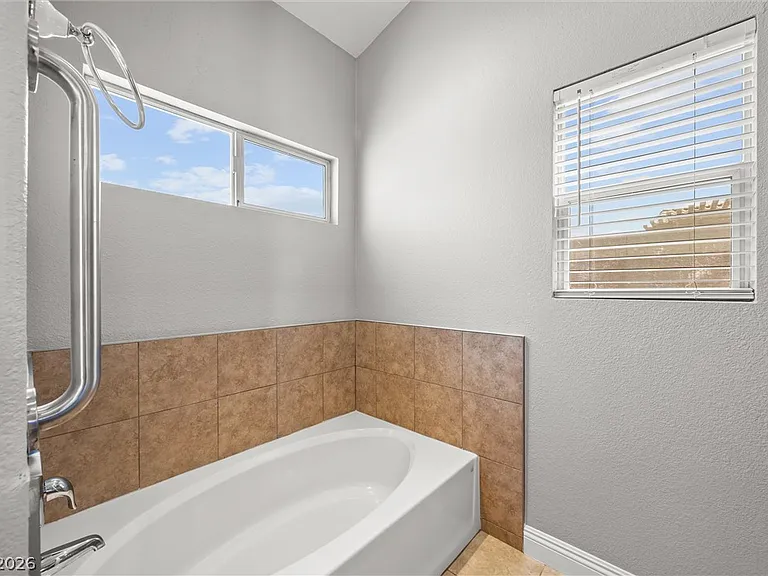 328 Waterwheel Falls Dr — Photo 23