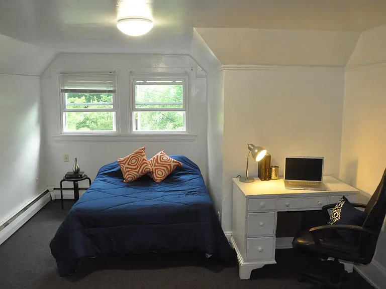 116 Ferris Pl #3 — Photo 2
