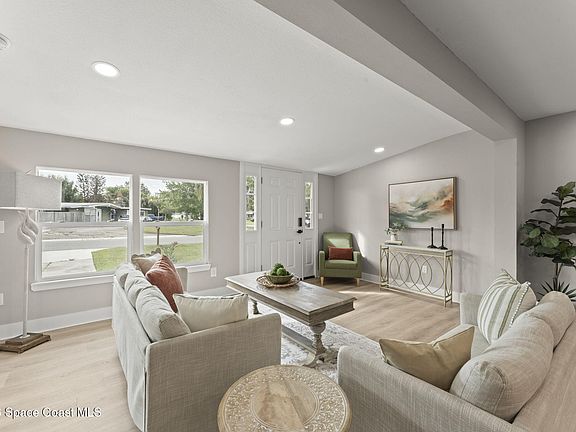5th image of 2829 Matthew Dr
