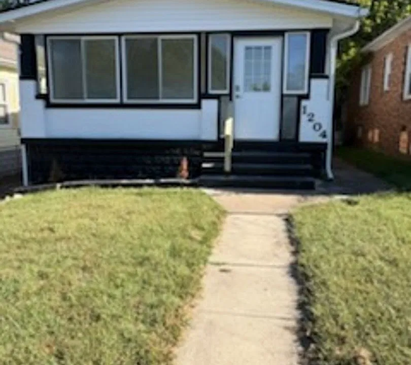 1204 Delmar Ave