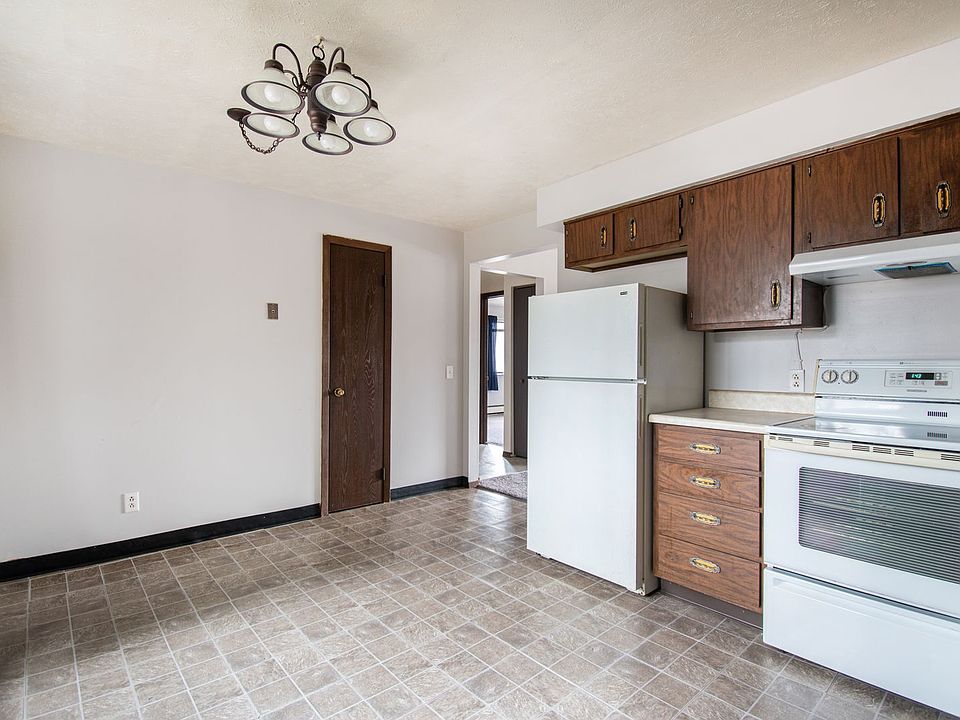 Timber Ct, 1695 1695 Timber Ct Niles OH Zillow