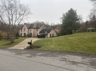 120 Marlboro Dr, McMurray, PA 15317