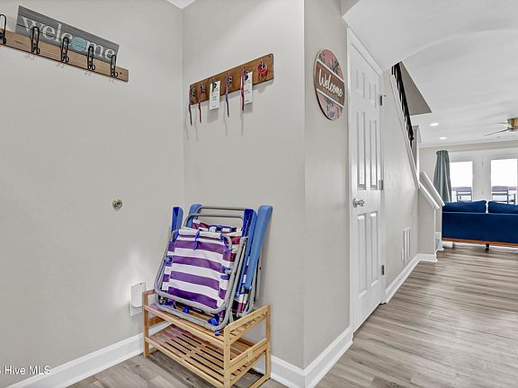 2nd image of 790 New River Inlet Road Unit 319b