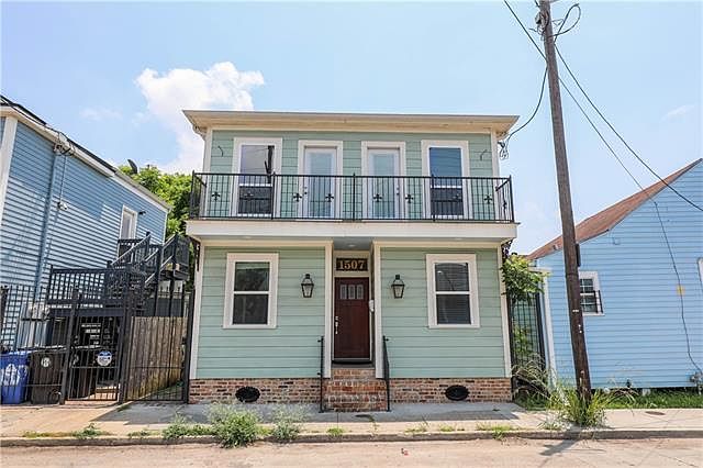 1st image of 1507 Leonidas St