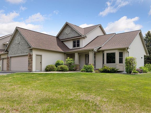 2nd image of 2164 Rushmore Dr