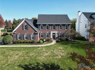 619 Chippewa Ln, Perrysburg, OH