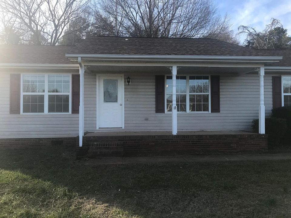 2nd image of 138 Kendra Dr