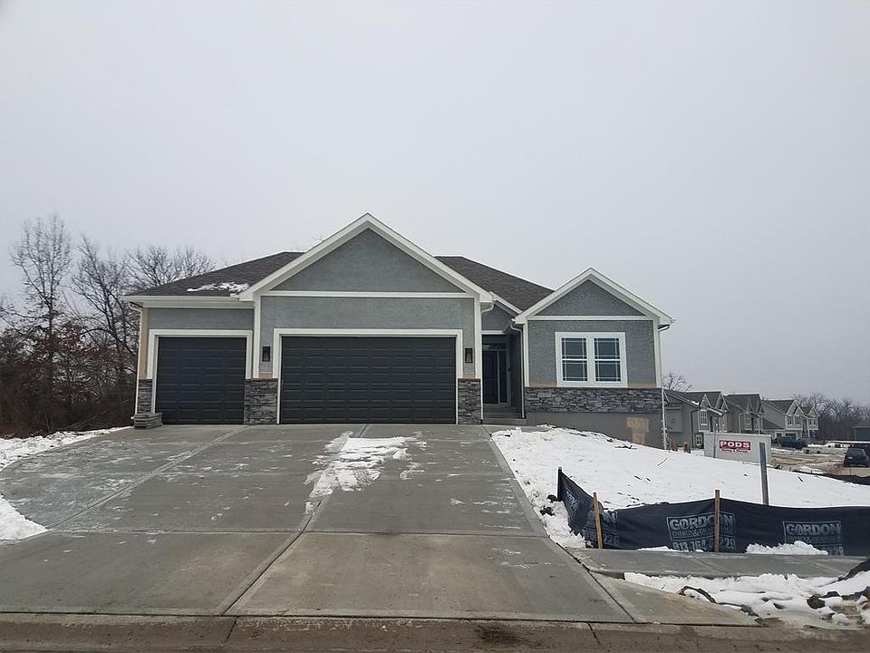 1st image of 6801 Larson Ave