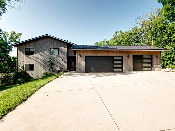 2nd image of 5216 S Farm Road 137