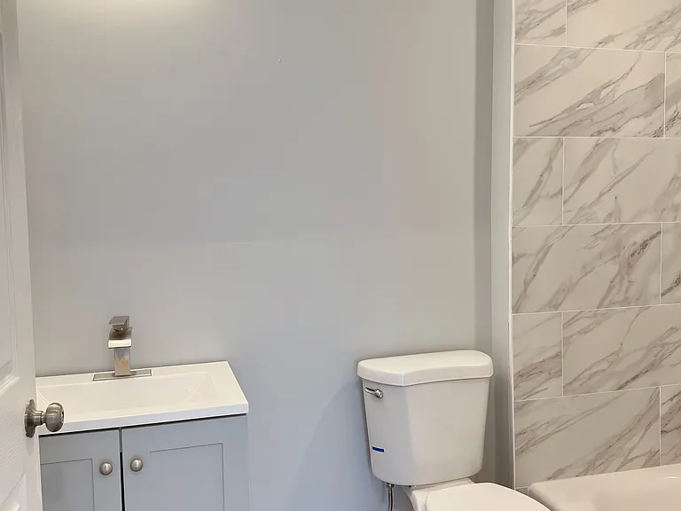 2809 S Warnock St #2 — Photo 16