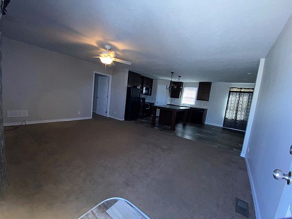 2nd image of 225 Pebble Creek Dr #284