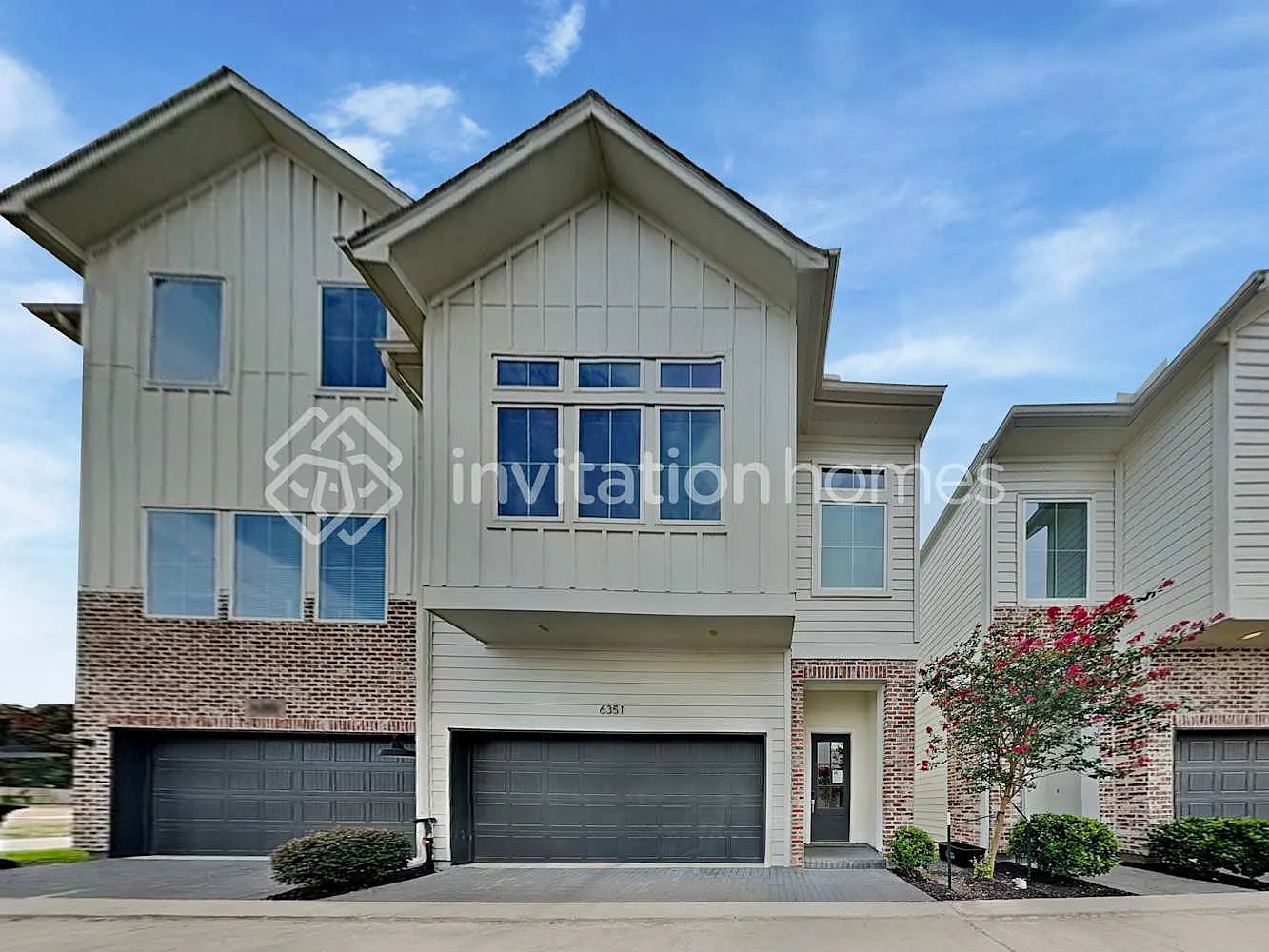 6351 Paddington Bend Dr Houston, TX 77008 — Photo 1