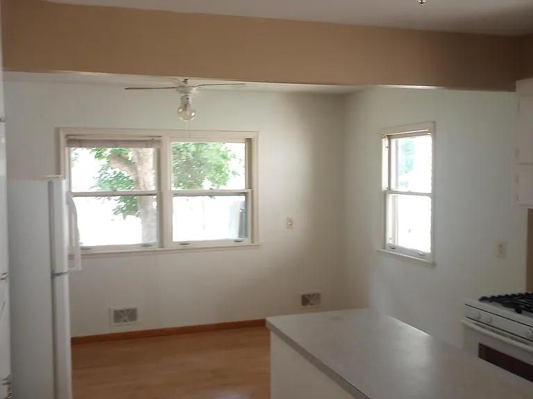 1208 Beech St — Photo 4
