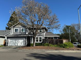 1500 Cabernet Cir, Santa Rosa, CA 95403