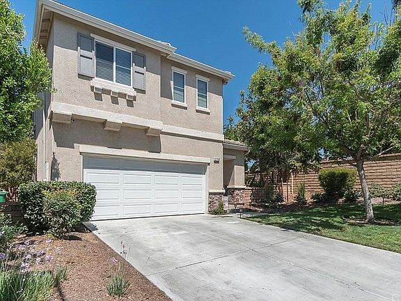 2nd image of 12759 Dolomite Ln