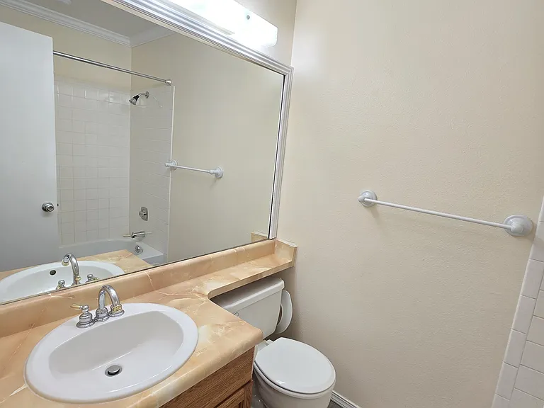 6526 Charter Dr — Photo 7