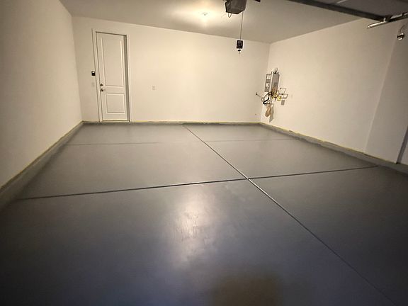 2nd image of 10674 Carnes Ave