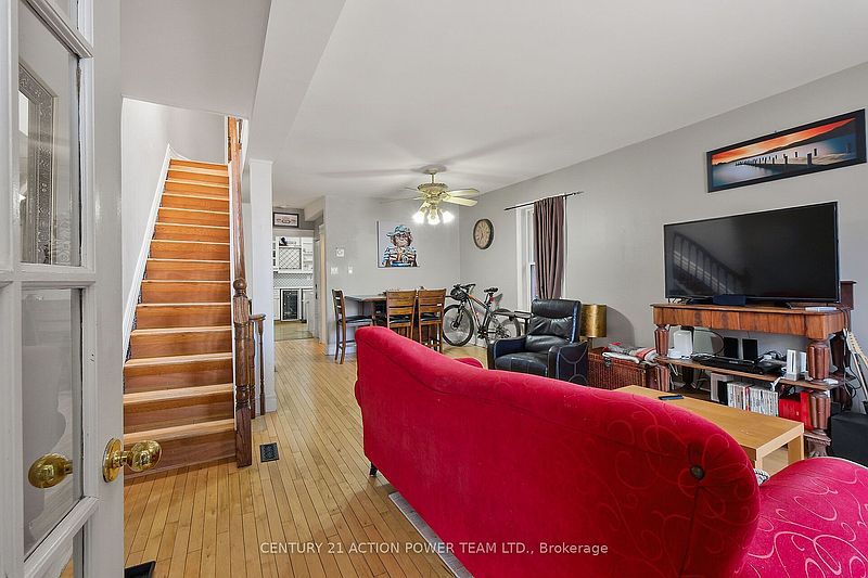 Ottawa House for rent - 4 Bedrooms — photo 3