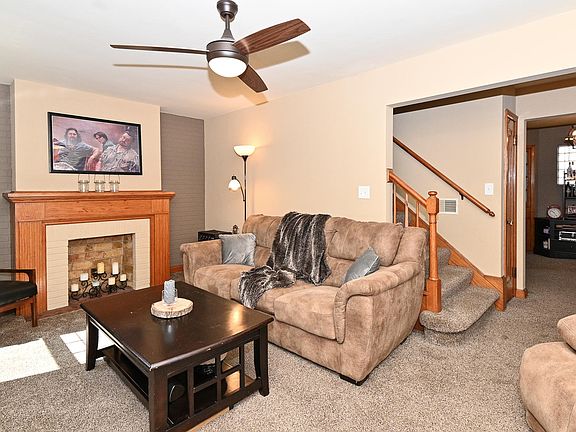 5th image of 6715 W Lincoln Ave