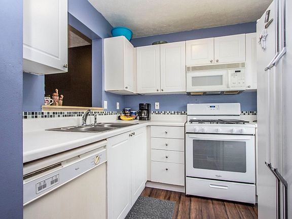 4th image of 4045 Blendon Way Dr