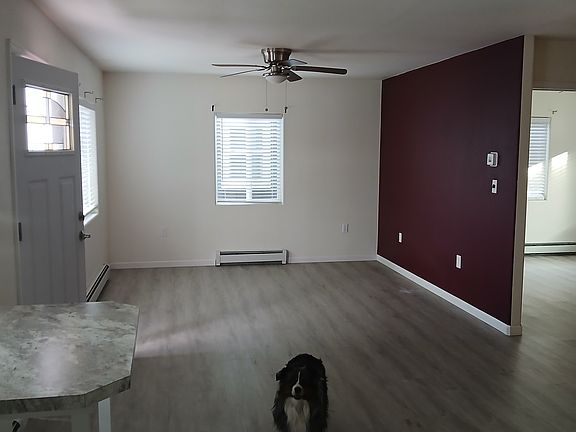 3rd image of 220 Kathryn Dr