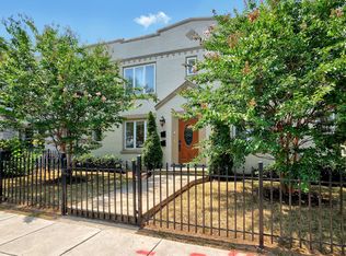 1247 Penn St NE APT 1, Washington, DC 20002