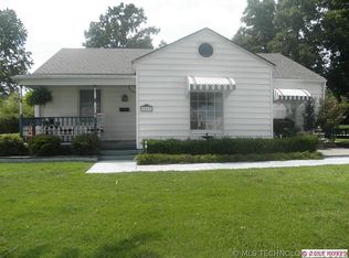 1717 SE Hillcrest Dr, Bartlesville, OK 74003