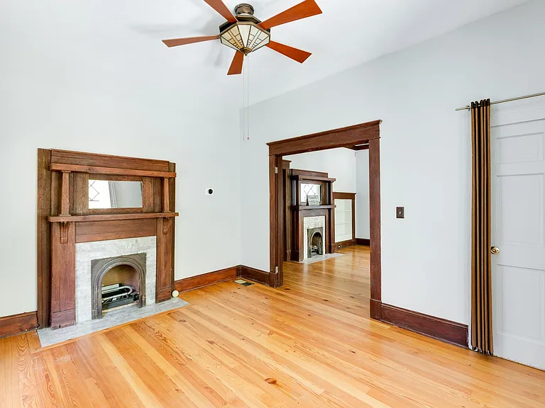 116 Warren St NE — Photo 17