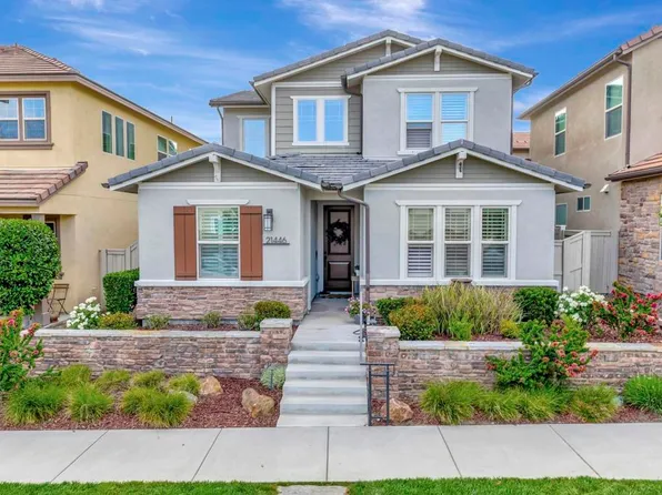 21446 Trail Blazer Ln, Escondido, CA 92029