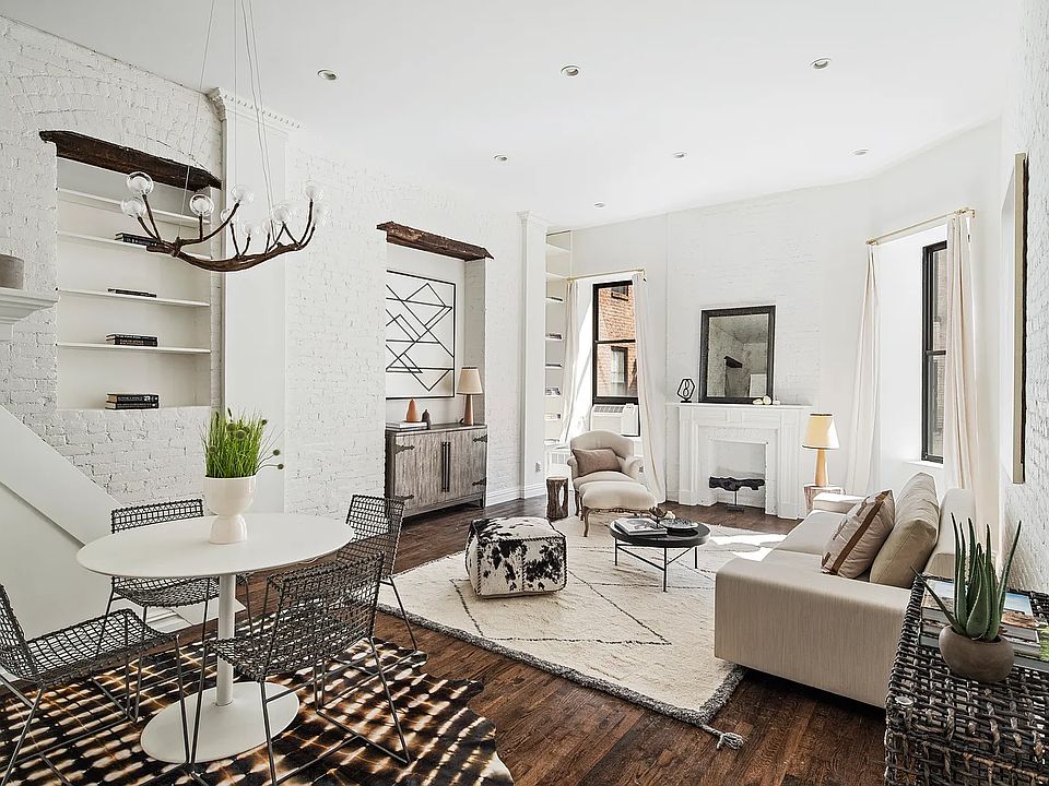 1st image of 23 10th St APT 406