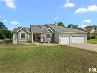 680 Stardust Dr, Sherman, IL, 62684