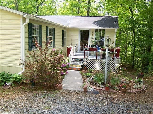 Front of house garden entrance