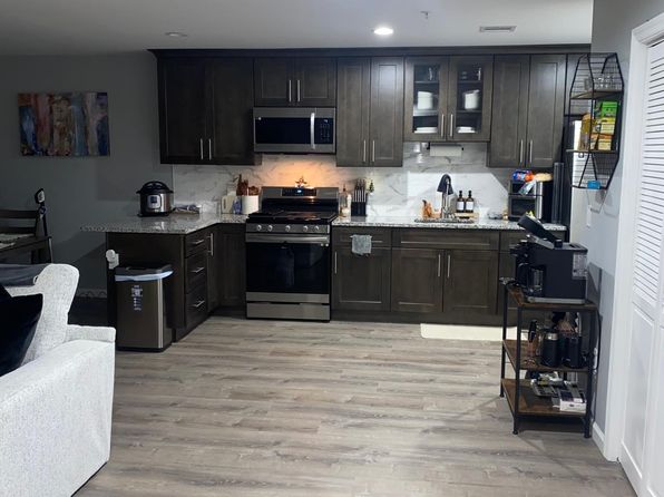 307 Caldwell Ave #2A