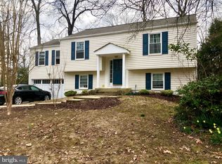 1214 Addison Ct, Waldorf, MD