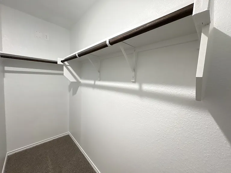 3317 Catamount Dr — Photo 10