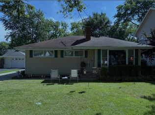 217 Highland Rd, Grayslake, IL 60030