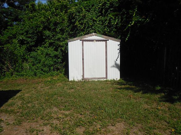 2nd image of 1655 29th Ave