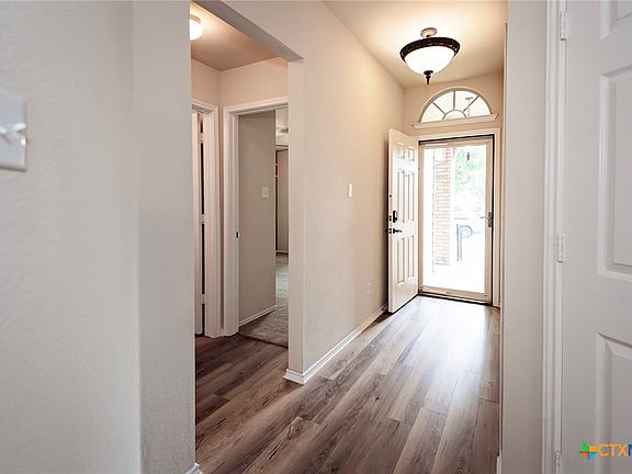 4th image of 1312 Fawn Lily Dr