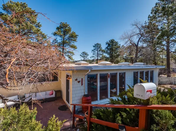 2974 Walnut St APT A, Los Alamos, NM 87544